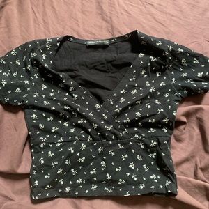 brandy melville black crop top